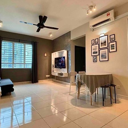 Moderm Spacious 6Pax S Pice Penang Bayan Lepas Kültér fotó