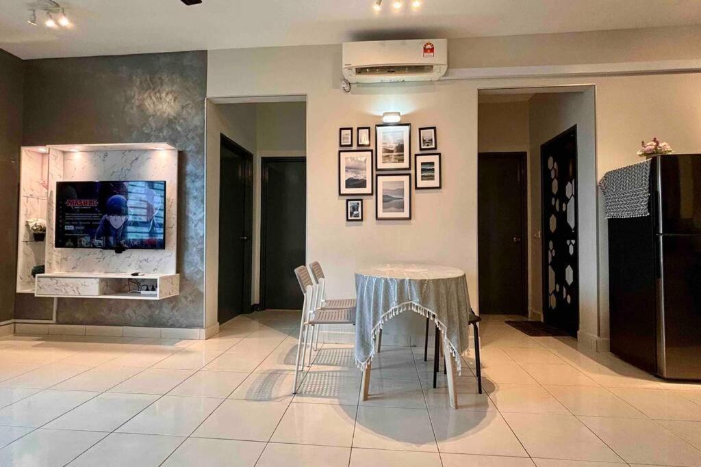 Moderm Spacious 6Pax S Pice Penang Bayan Lepas Kültér fotó
