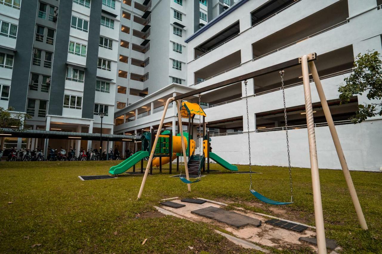 Moderm Spacious 6Pax S Pice Penang Bayan Lepas Kültér fotó