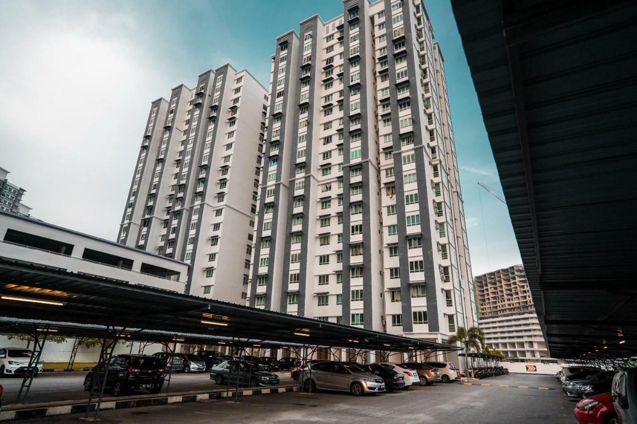 Moderm Spacious 6Pax S Pice Penang Bayan Lepas Kültér fotó